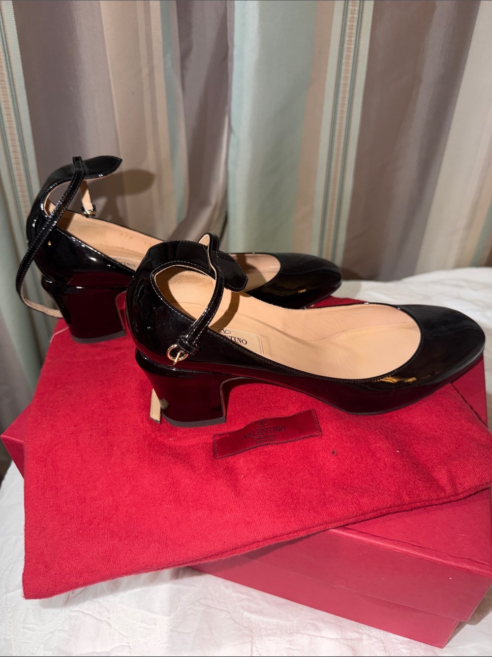 Valentino Garavani Black Patent Mary Jane Block Heel Shoes